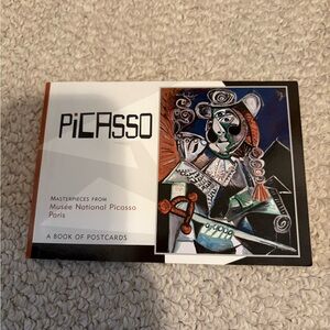 Picasso postcards book
Musee National Picasso Paris
NWT